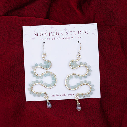 Wire Wrapped Wavy Earrings in Aquamarine