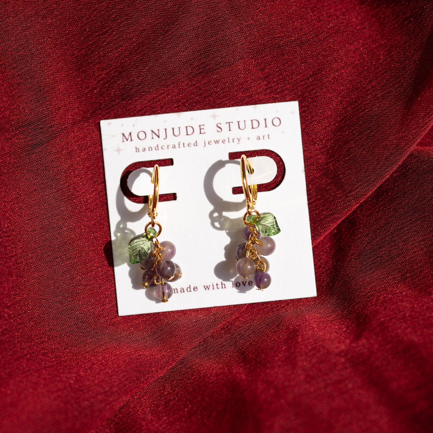 Pendientes Huggie de uvas