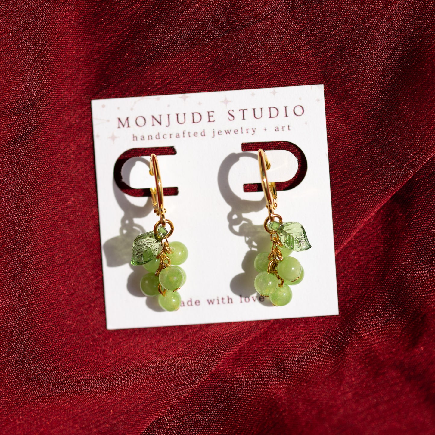 Pendientes Huggie de uvas
