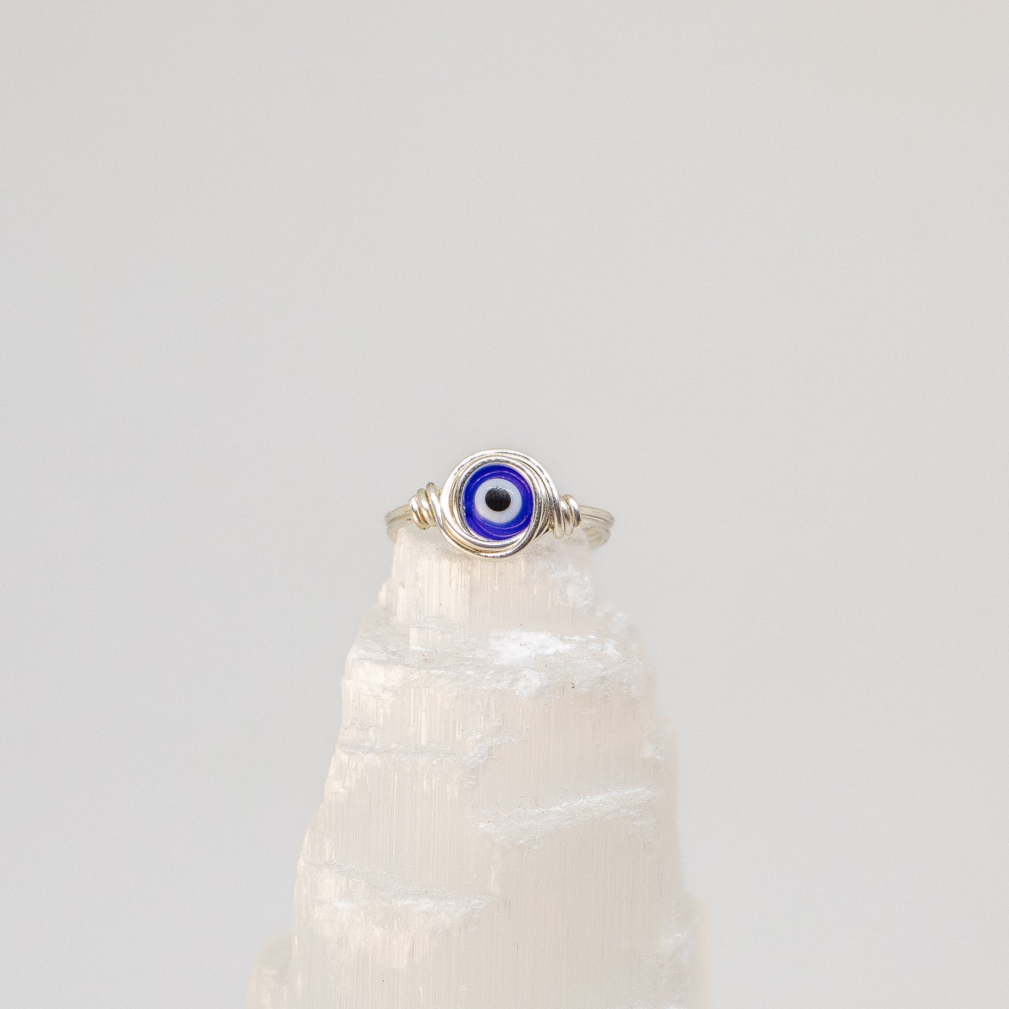 Anillo de mal de ojo